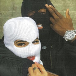 ELA ME ENGANA DIZENDO QUE...