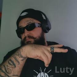 calls himself a bandit