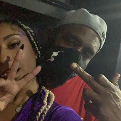 Bad Bitches Only