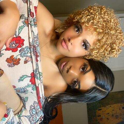 Pretty Curls x Mars