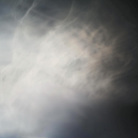 Murmuring White & Weighted Air