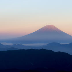 Fuji in the Afternoon Breeze