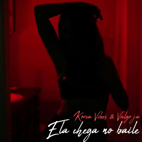 Ela chega no baile