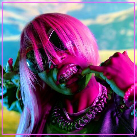 SALUTA MY SHOOTA (Clean)