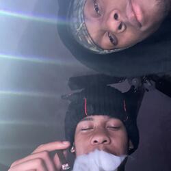 RACKS ON MY TUMMY