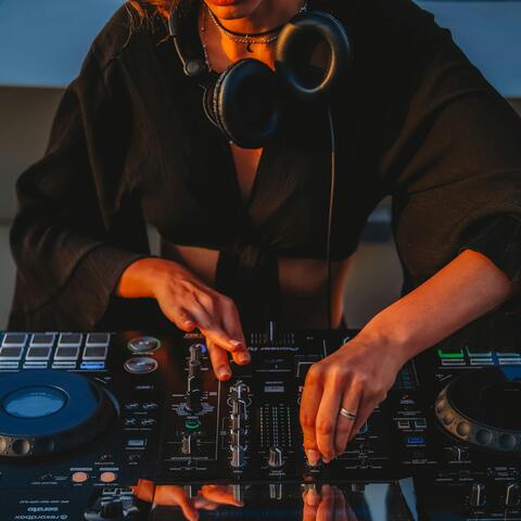 Dj Mashup Jangan Salah Pasangan Full Bass Horeg Karnaval