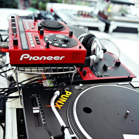 Dj Hujan Badai Angin Ribut X Melody Thailand