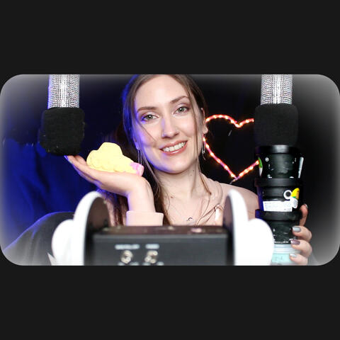 Asmr Lush Haul, Ear to Ear Lid Sounds, Lotion, Salt Scrub, Tapping, Scratching, Soap, Whispering