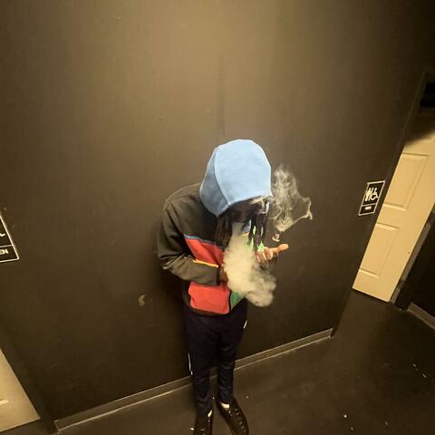 100
