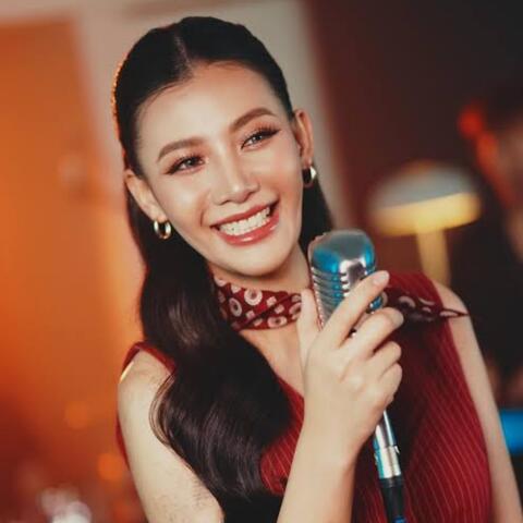 รักแรก