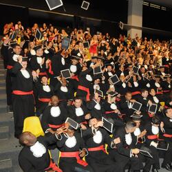 Muda a cor da historia