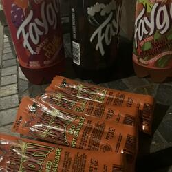 Oui si bon voyage thai stick bon voyage