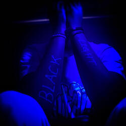 Blacklight