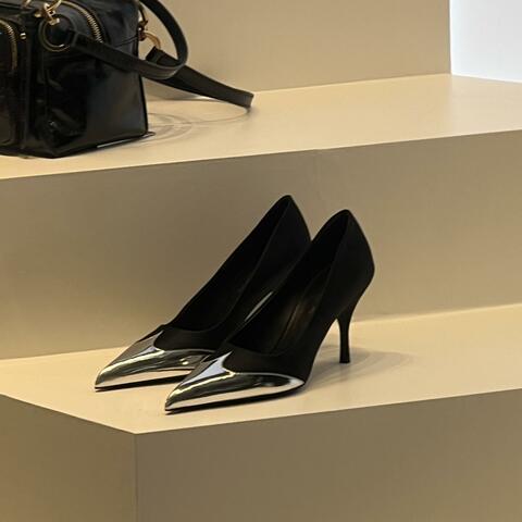 prada heels