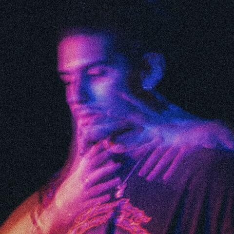 I KNOW // PLAYBOY (LUVRBOY PAKK)