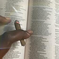 QP OFF DELIVERY GOTTA KEEP THE MOP AND