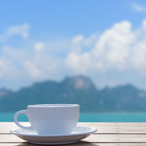 Wide blue sky, gentle café, relaxing piano classical music