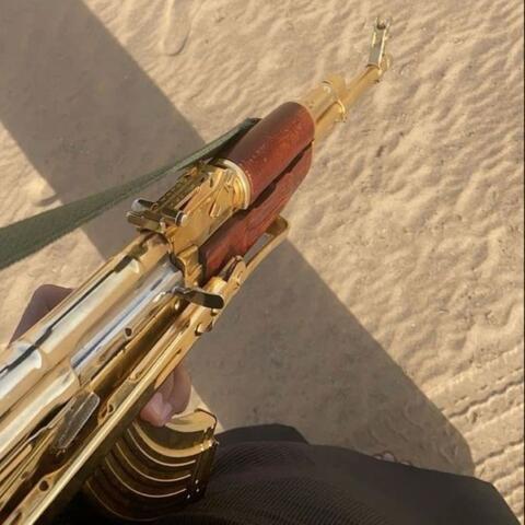 Um AK novo