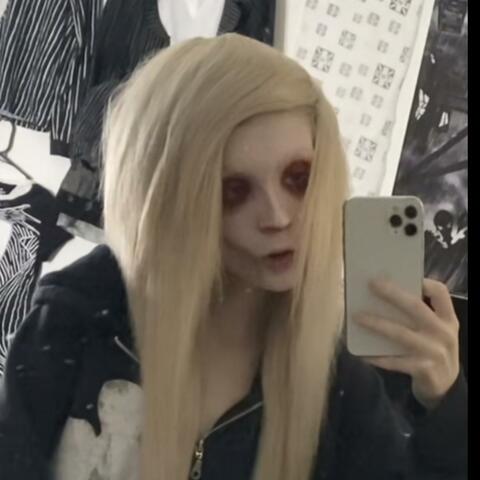 goth hoe