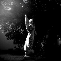 falta como una hora pa´ llegar, que hueva no?