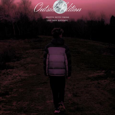 Outside Deluxe