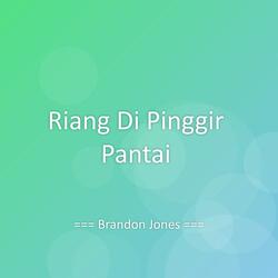 Riang Di Pinggir Pantai