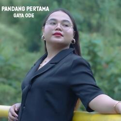 PANDANG PERTAMA
