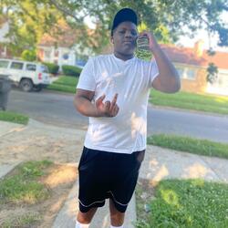 SHE IN LOVE WITH A DUMPER