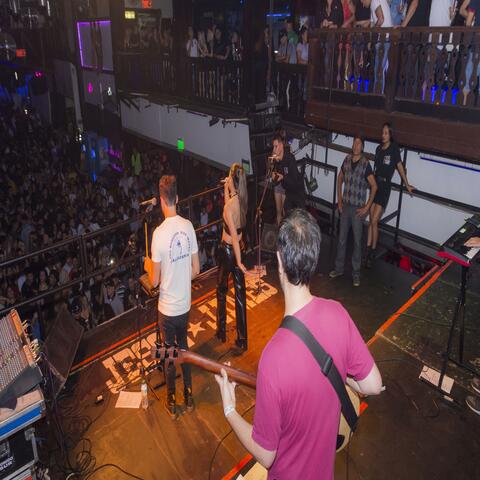 La Shampoo en VIVO
