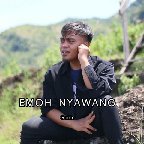 Emoh Nyawang