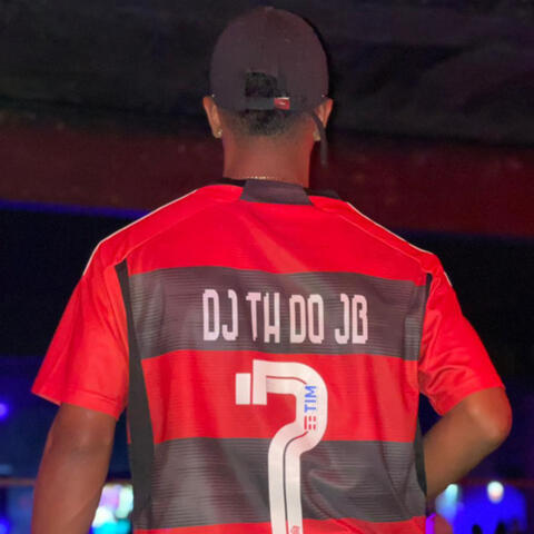 ALGUEM QUER UM JUNINHO