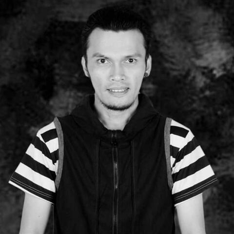 Pacarku Sayang Pacarku Malang