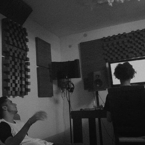 Nobat Mast | نوبت ماست