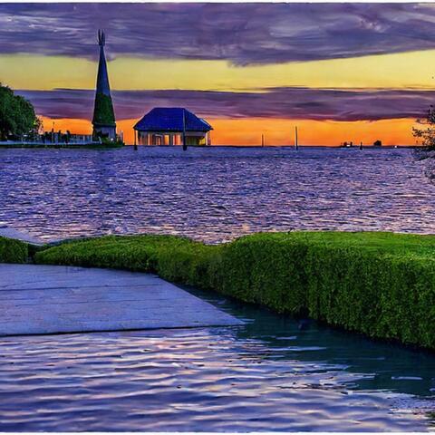 Twilight Illuminations
