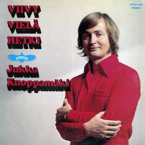 Viivy Vielä Hetki