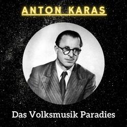 Wien, wien nur du allein / Der alte Stephansturm / Deutschmeister-Marsch