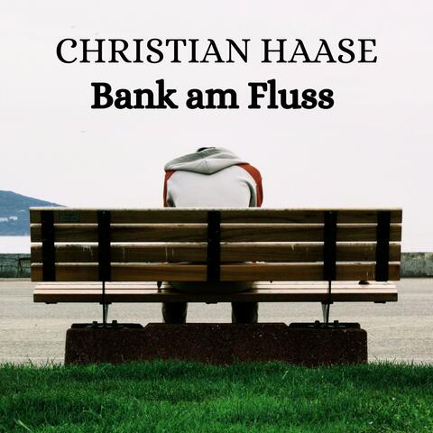 Bank am Fluss