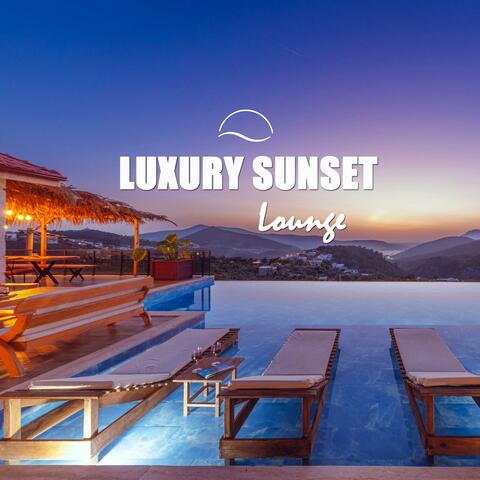 Luxury Sunset Lounge