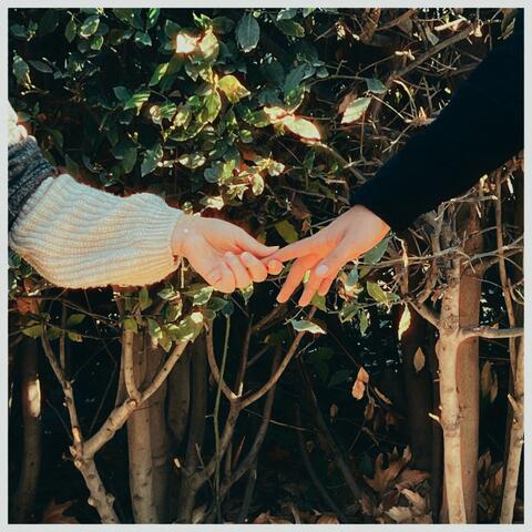 How I Feel When She Holds My Hand