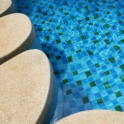 Pistachio Quickbottom