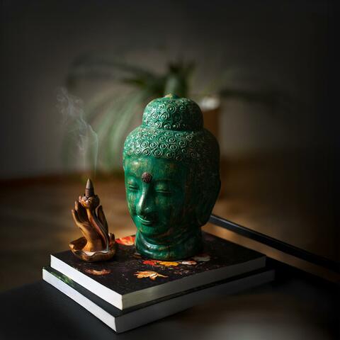 Bell Chant Over Lotus Pond