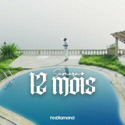 12 Mois