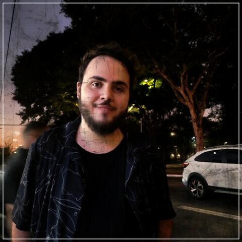 Pensamentos Intrusivos De Uma Noite Melancólica