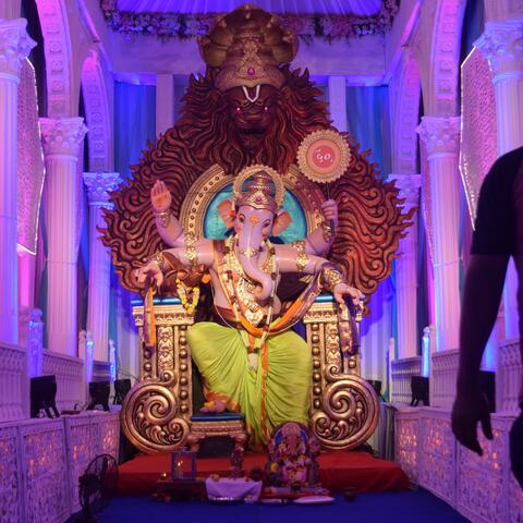 Ridhi Sidhi Ke Data Ganpati