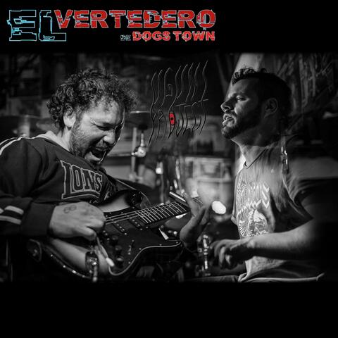 El vertedero de dogs town