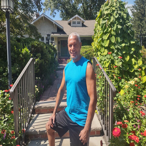 Casada y Yo Tambien W