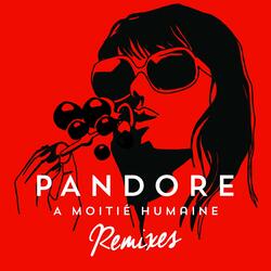 A moitié humaine