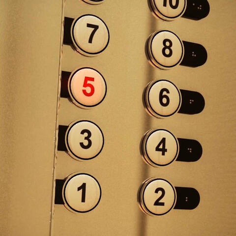 El Juego del Ascensor