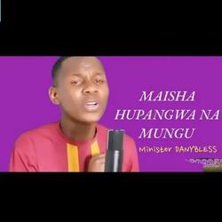 NIKIANGALIA KAZI YA MIKONO YAKO NIUMBIE MOYO SAFI AND AMEFANYA MAAJABU