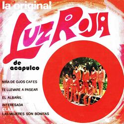 Niña de ojos cafés